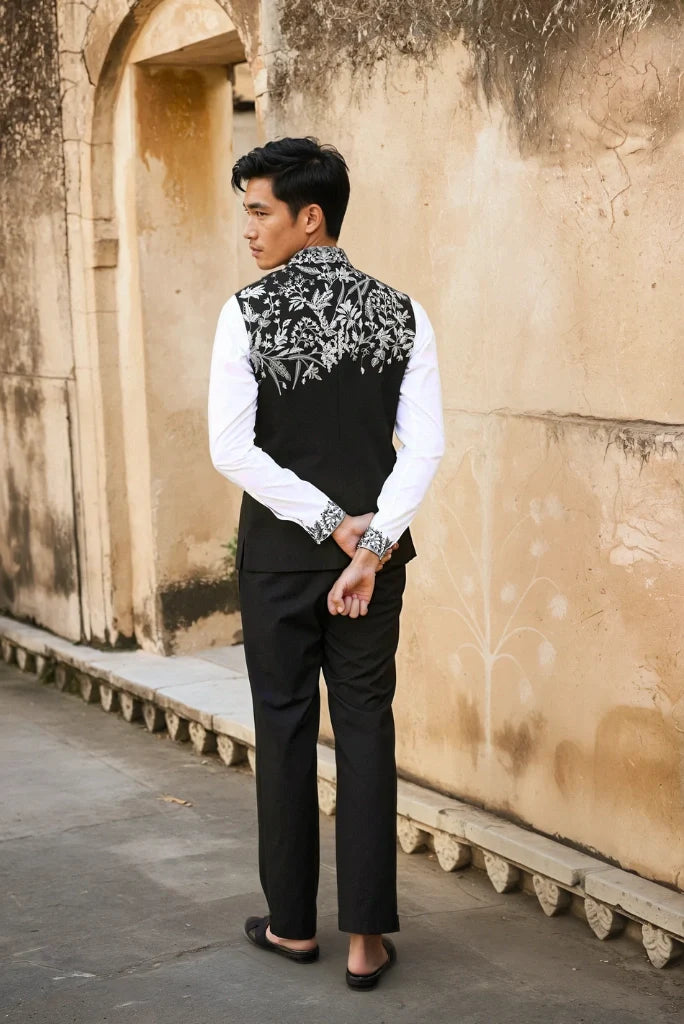 Men White Embroidery Western Suit Stylish Sleeveless Jacket With Pant Set Wedding & Festive Designer Black Suit